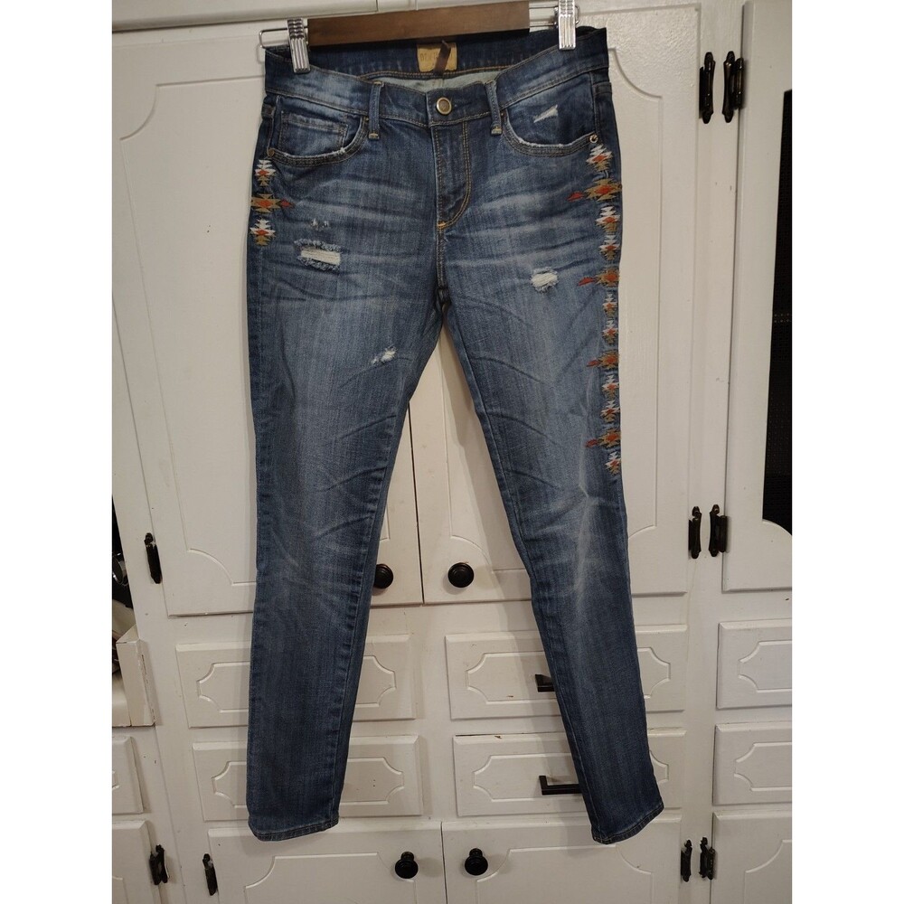 Driftwood Embroidered Marilyn Jeans Aztec Distressed 26 X 28 Blue Denim Mid Rise